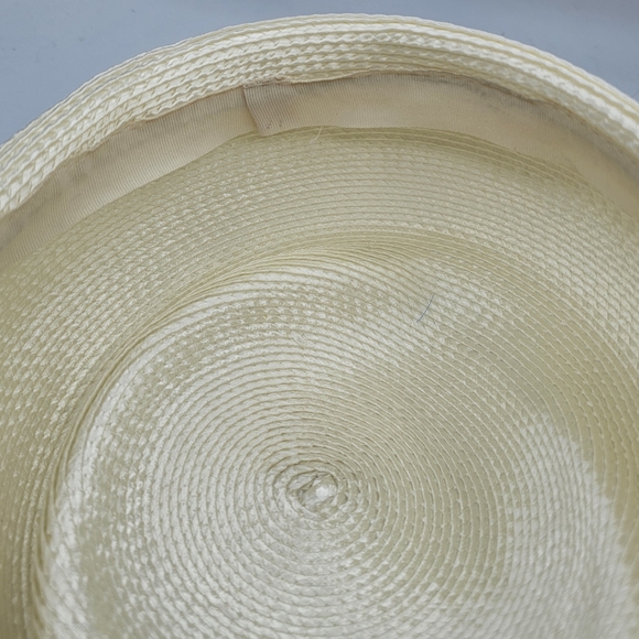 Vintage Pillbox Hat with Netting and Rhinestones - Picture 9 of 16